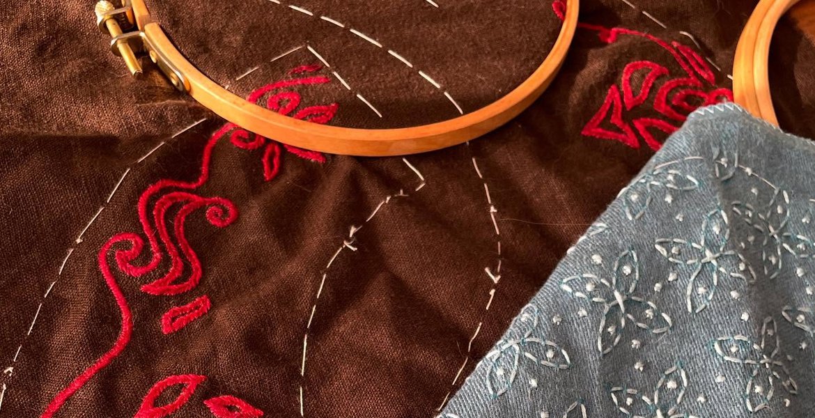 Handstickerei für Cosplay